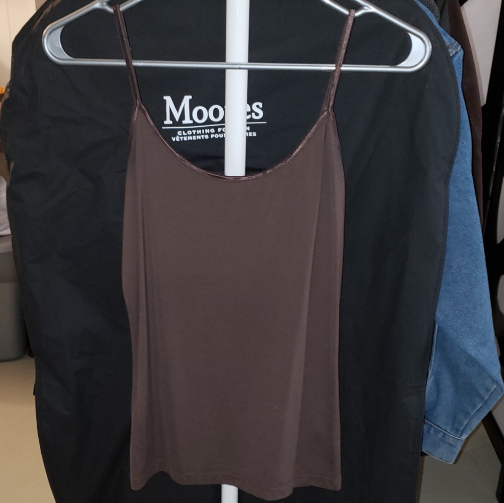 Brown tank top